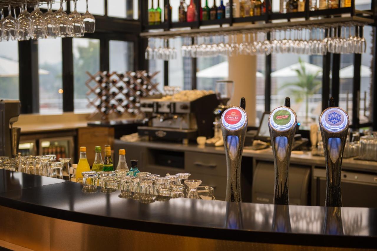 Garden Court Kitwe Hotell Eksteriør bilde