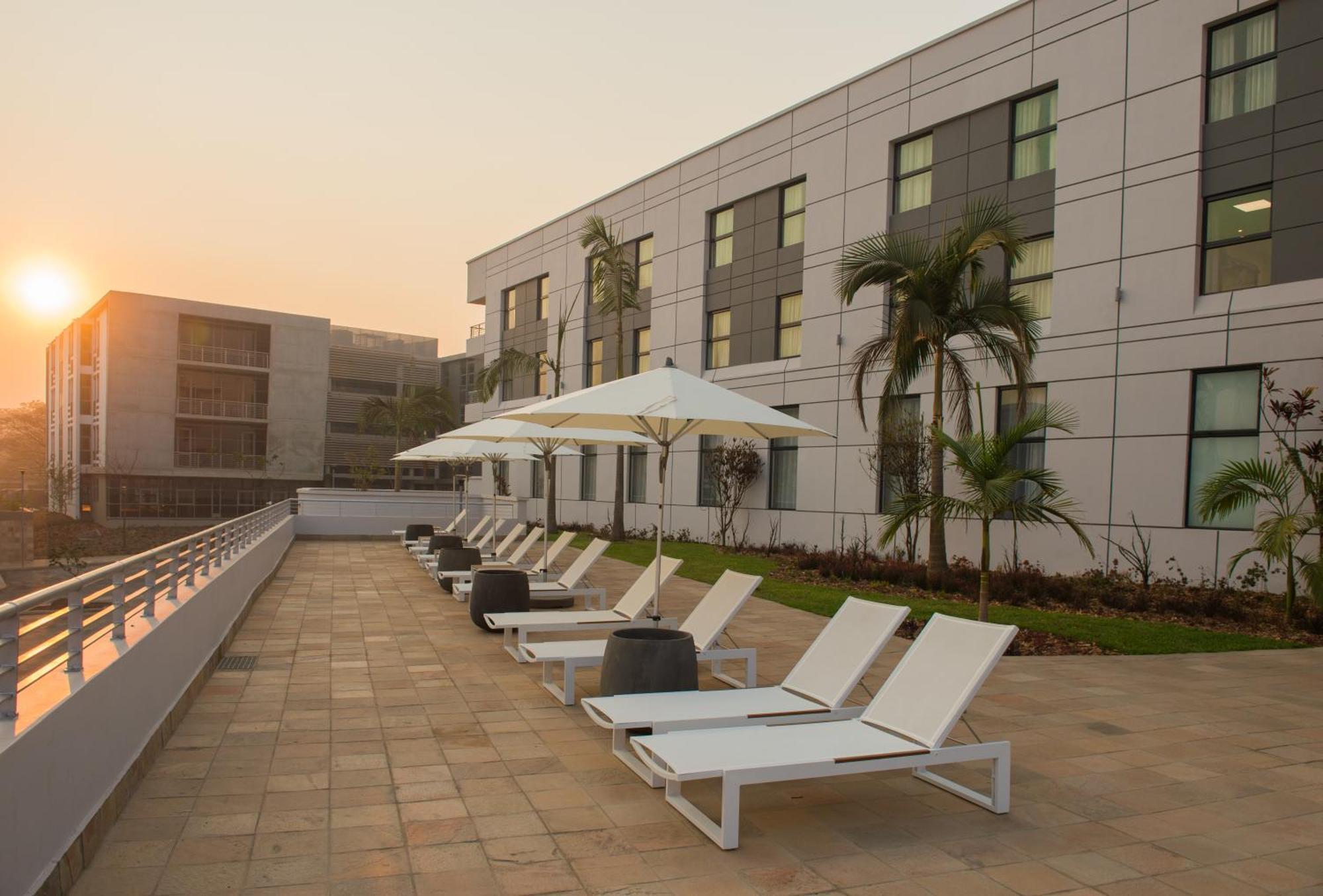Garden Court Kitwe Hotell Eksteriør bilde